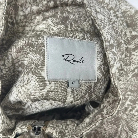 Rails Tennessee Utility Jacket Sand Snakeskin Full Zip Size XS - Picture 11 of 11